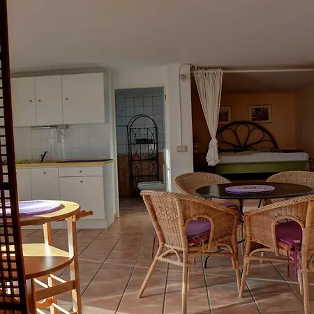 Apartment Finca La Tosca *